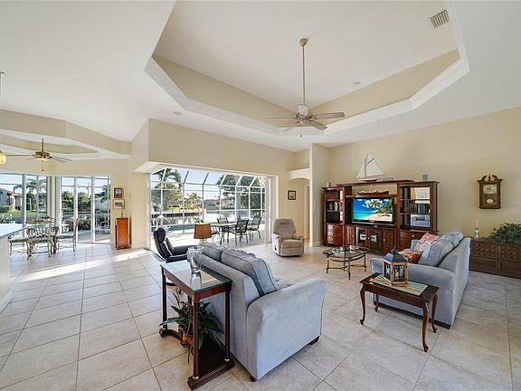 3rd image of 1119 Lucia Dr