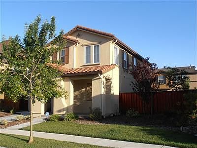 1st image of 2762 Nicolson Cir