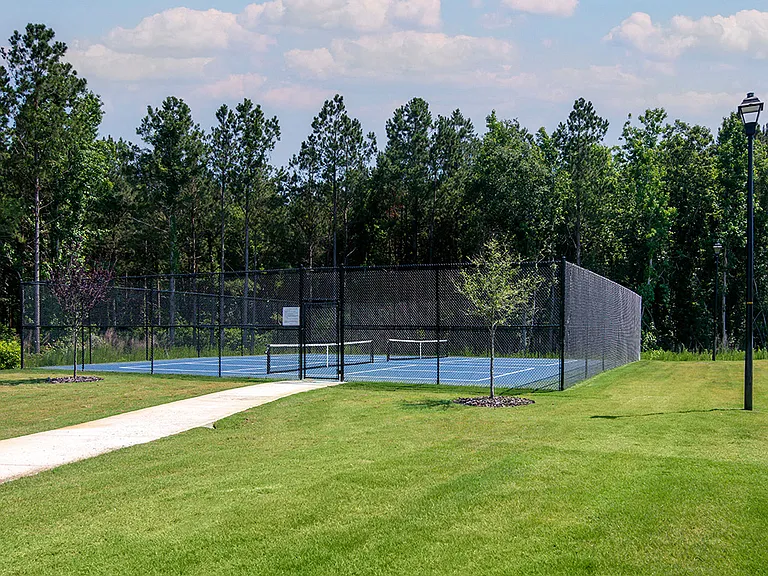 Comet West New Bern — Photo 6