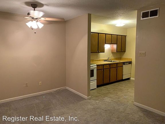 2nd image of 2224 Pasadena Ave APT 102