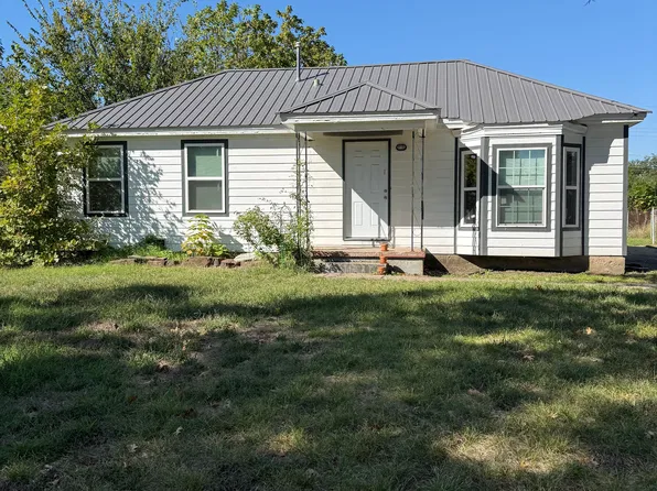 1553 S Hickory Ave, Bartlesville, OK 74003