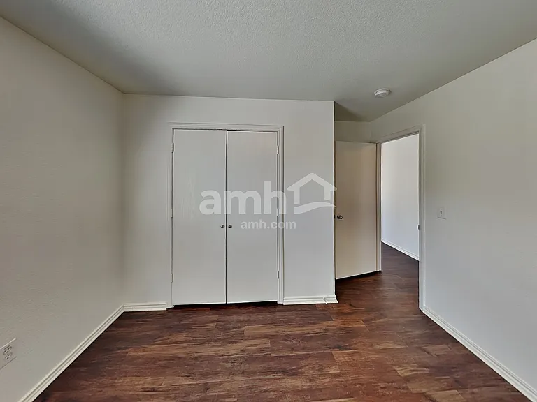 7827 Copper Holw — Photo 15