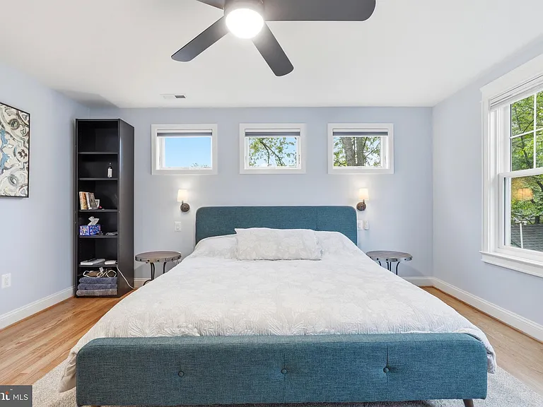 1227 Clagett Dr — Photo 39