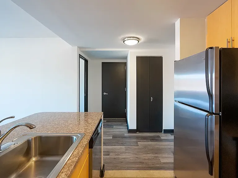 153-30 89th Ave #302 — Photo 3
