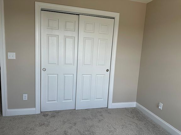 5th image of 1456 Ovaldale Dr