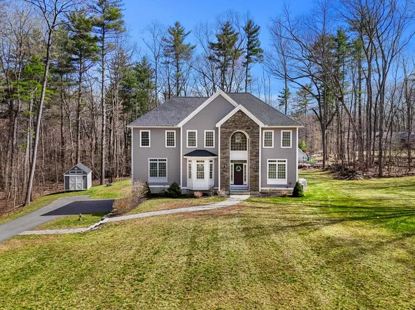 71 Haverhill Road, Salem, NH 03079