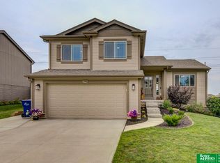 13902 S 47th St, Bellevue, NE 68133