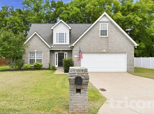 217 Titans Cir, Murfreesboro, TN 37127
