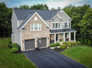 112 Hare Ct, Evans City, PA