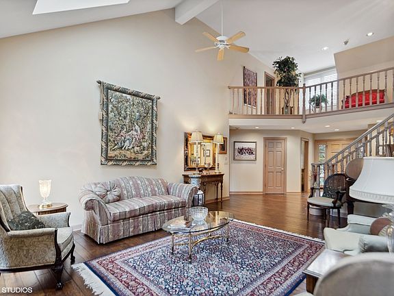 5th image of 12 Tartan Lakes Cir