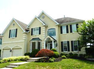 68 Broadacre Dr, Mount Laurel, NJ 08054