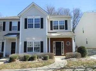 4046 Glenlea Commons Dr, Charlotte, NC 28216