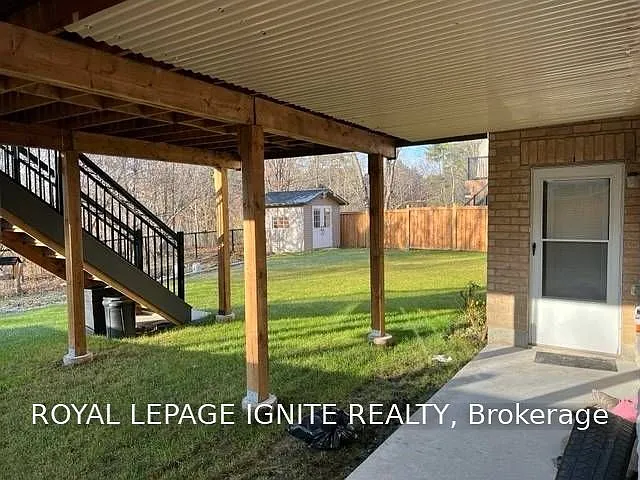 14 Porter Creek Holw — Photo 2