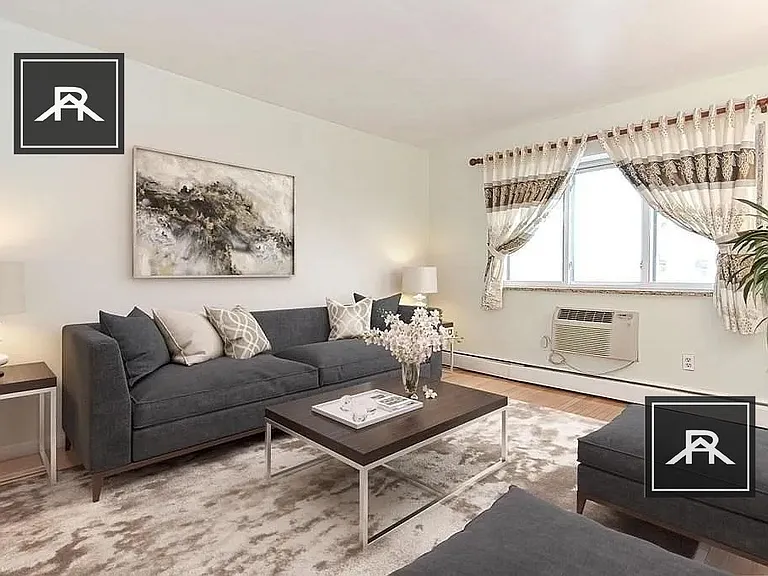 44 Adams St #C7 — Photo 1