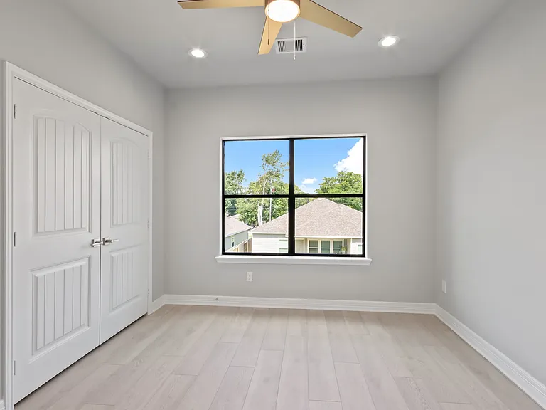 5415 Bacher St #A — Photo 8