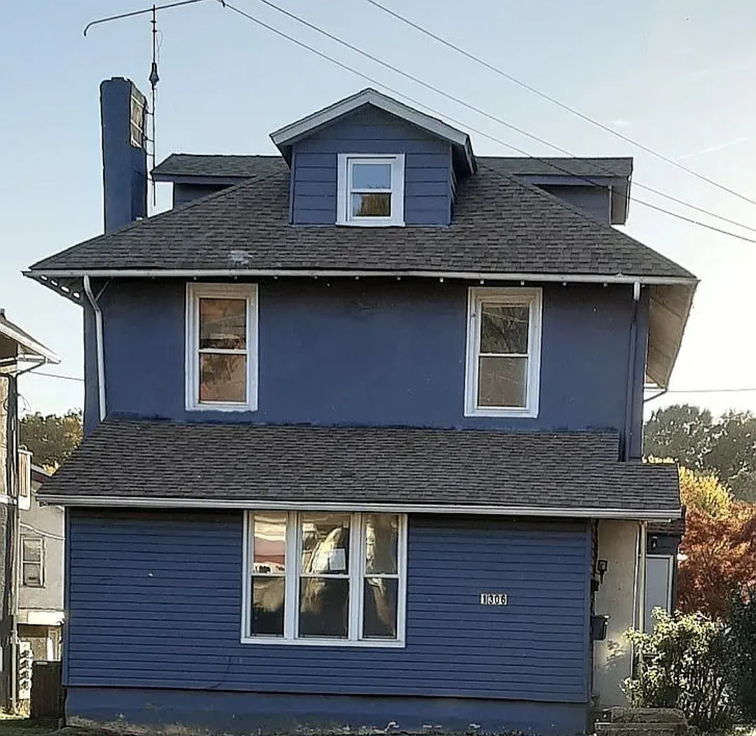4 bed, 1200 sqft, $2,000 — Photo 1