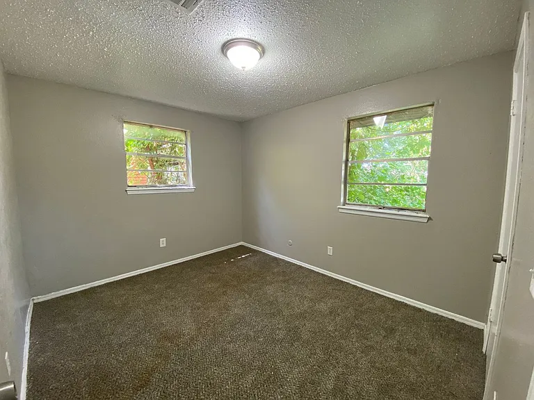 5309 Creekwood Ter — Photo 5