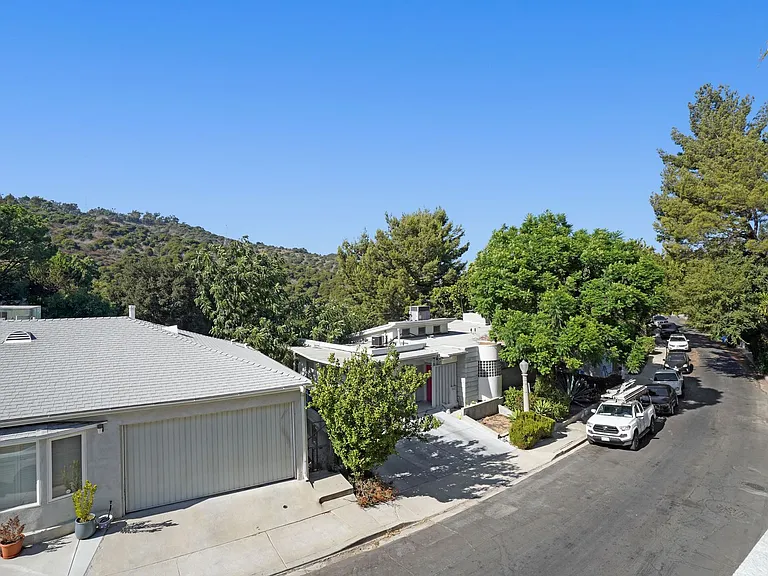 3832 Shannon Rd — Photo 49