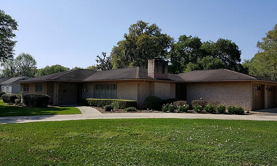 1st image of 102 Paradise Valley Dr