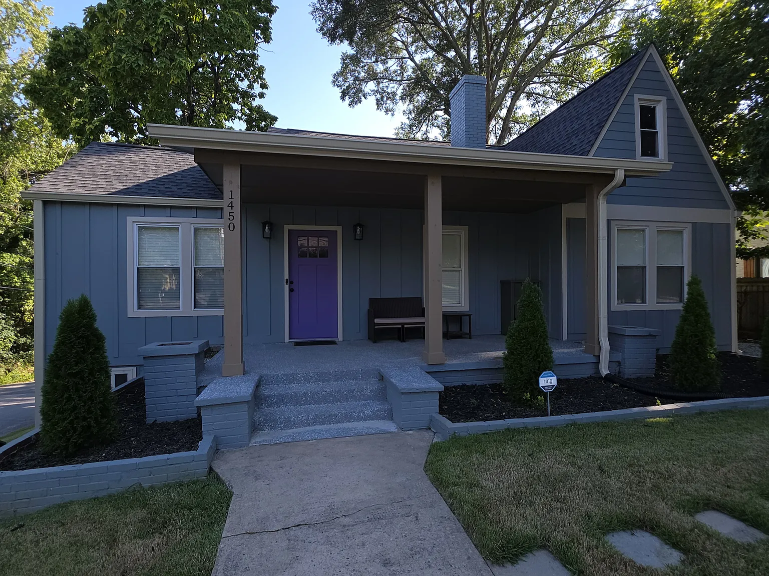 1450 Mims St SW — Photo 2