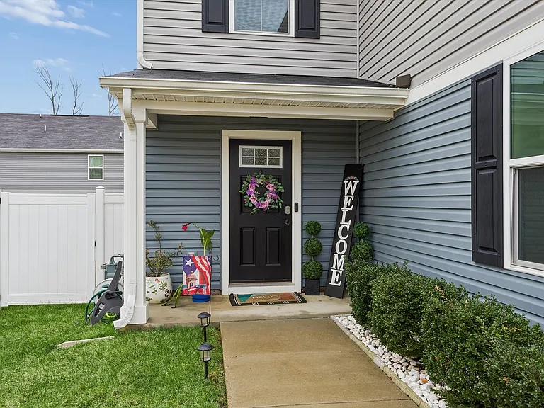 1111 Marquis Pkwy — Photo 4