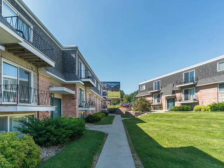 Amber Terrace — Photo 8