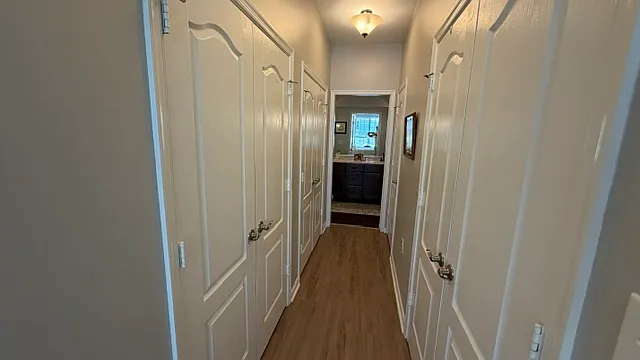 1028 Grace Hill Dr — Photo 22