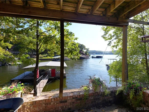 86 Swallow Point, Sunrise Beach, MO 65079