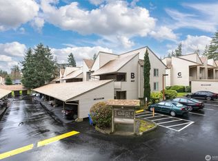 4421 147th Pl NE APT B4, Bellevue, WA 98007