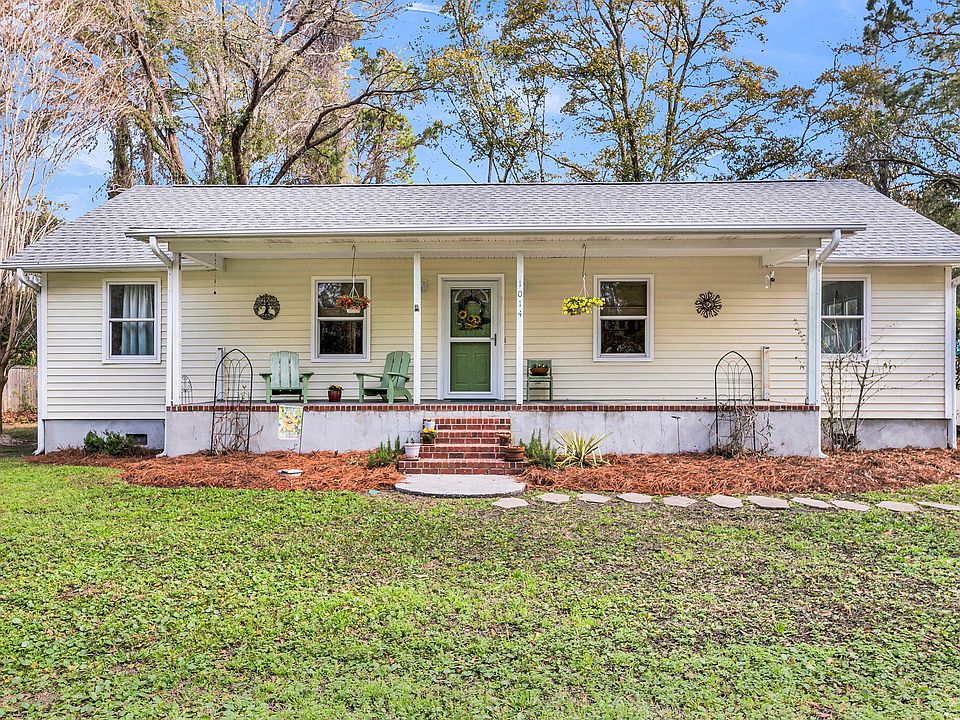 1st image of 1014 Benton Bend Rd