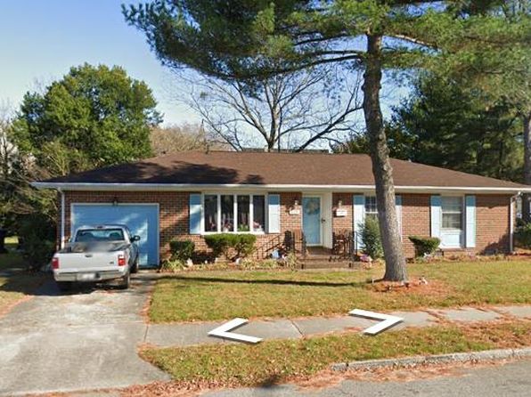 133 Elm Ave