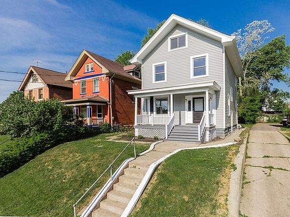 2nd image of 3743 Hazel Ave
