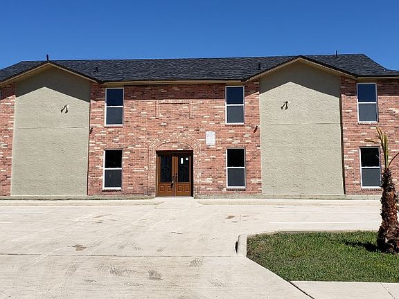 2nd image of 7576 Windsor Oaks #7578
