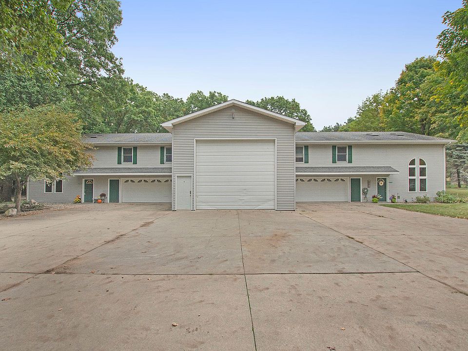 1st image of 62929 32nd St