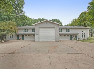 62929 32nd St, Lawton, MI 49065