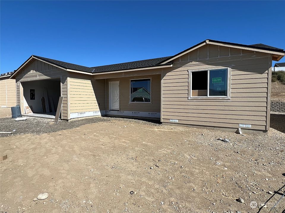 2nd image of 327 S Nevada Avenue