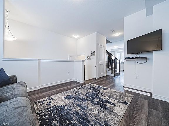 5th image of 575 Woodward Ave #86