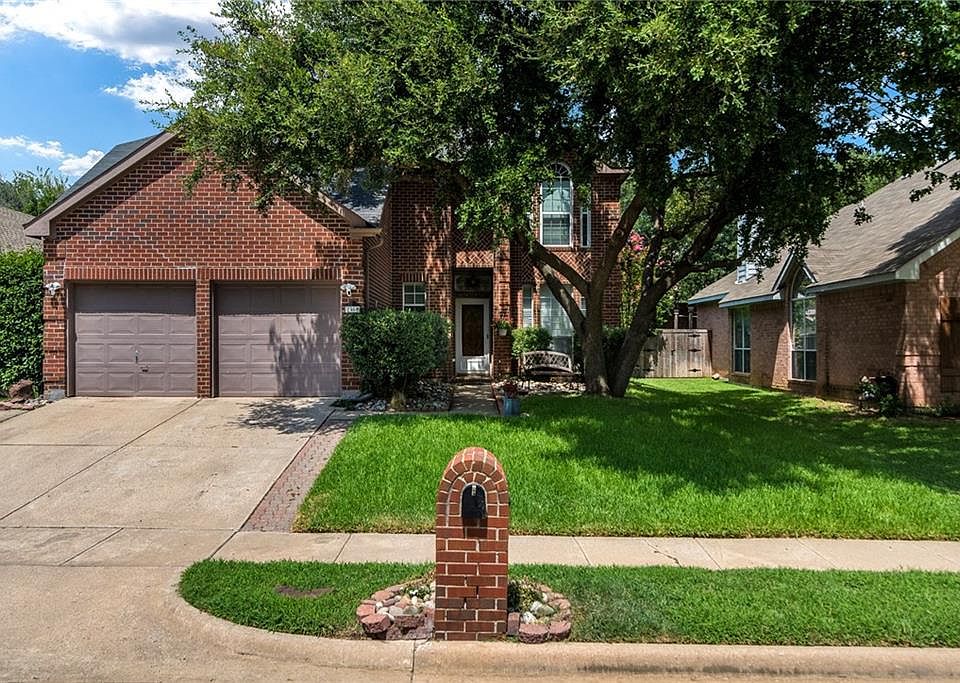 1st image of 2308 Henley Ct