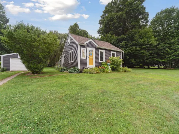 3 Riverside Pkwy, Battle Creek, MI 49015