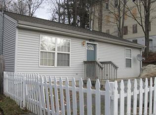 385 Walnut St, Waterbury, CT 06704