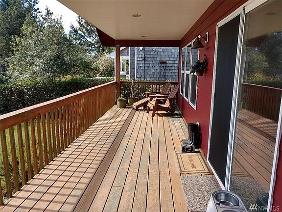 5th image of 393 S Butterclam St SW
