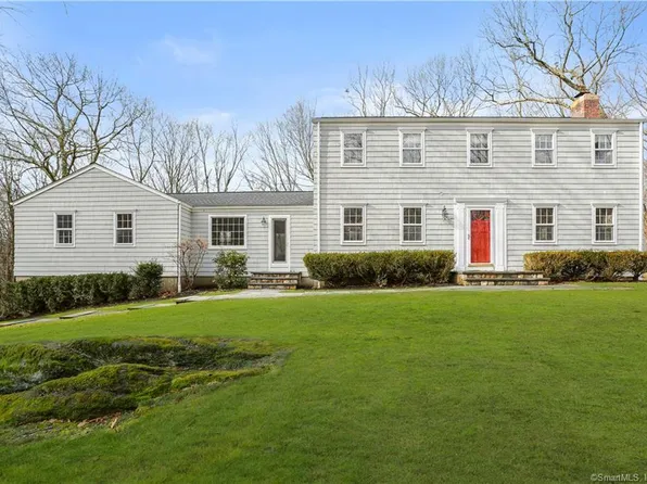 45 Pin Oak Lane, Wilton, CT 06897