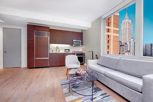 Rented by Compass | media 16