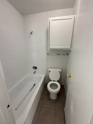 Villa Nueva Apartments — Photo 45