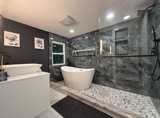 19 Normandy Rd, Springfield, MA 01106