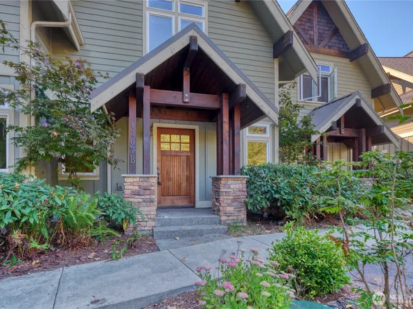 1307 Pelican Pl #B, Point Roberts, WA 98281