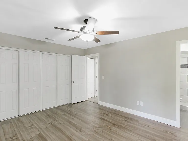 1022 Norwood Dr — Photo 15