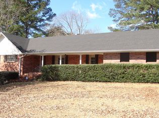 3036 Lake Terrace Dr, Corinth, MS 38834