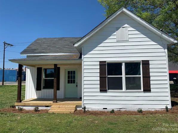 3 E Elliott St, Chester, SC 29706