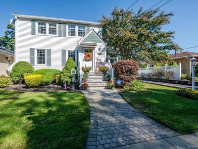 23 Arthur Avenue, Bethpage, NY, 11714